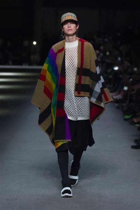 christopher bailey rebranding burberry|christopher bailey burberry final show.